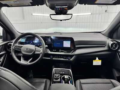 2026 Chevrolet Equinox, $37330.0. Photo 7