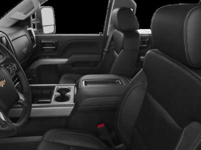 2017 Chevrolet 2500 Crew Cab, $45159.0. Photo 6