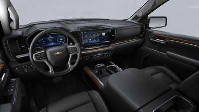 2026 Chevrolet 1500 Crew Cab, $55120.0. Photo 5