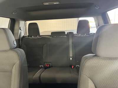 2026 Chevrolet 1500 Crew Cab, $48614.0. Photo 11