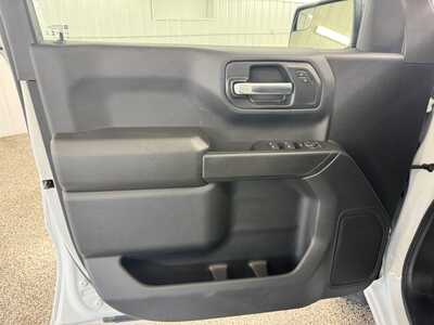 2026 Chevrolet 1500 Crew Cab, $48614.0. Photo 8