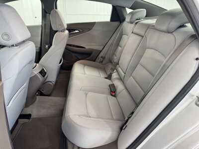 2021 Chevrolet Malibu, $22914.0. Photo 12