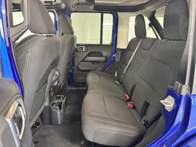 2019 Jeep Wrangler Unlimited, $28964.0. Photo 12