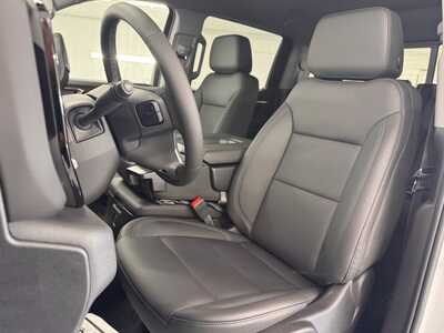 2026 Chevrolet 1500 Crew Cab, $54434.0. Photo 10