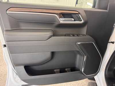 2026 Chevrolet 1500 Crew Cab, $54434.0. Photo 8