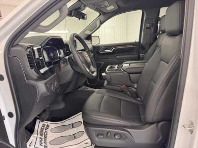 2026 Chevrolet 1500 Crew Cab, $54434.0. Photo 9