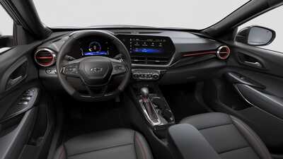 2026 Chevrolet Trax, $28154.0. Photo 5