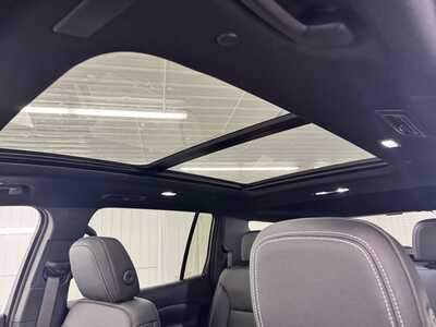 2026 Chevrolet Traverse, $49429.0. Photo 11