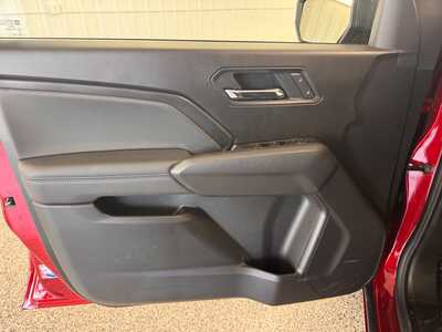 2026 Chevrolet Colorado Crew Cab, $39149.0. Photo 8