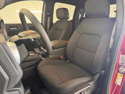 2026 Chevrolet Colorado Crew Cab, $39149.0. Photo 9
