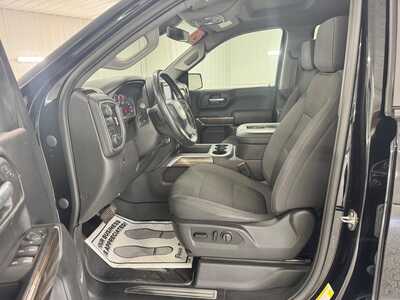 2020 Chevrolet 1500 Crew Cab, $36159.0. Photo 10