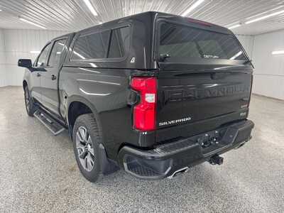 2020 Chevrolet 1500 Crew Cab, $36159.0. Photo 3