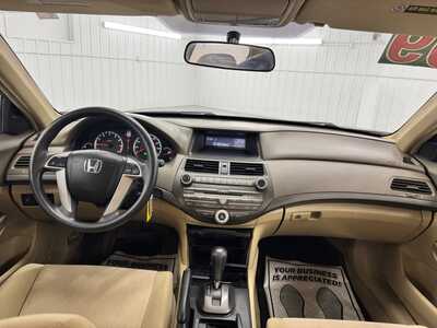 2009 Honda Accord, $7964.0. Photo 7
