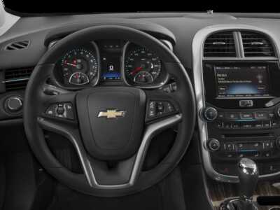 2016 Chevrolet Malibu, $12159.0. Photo 4