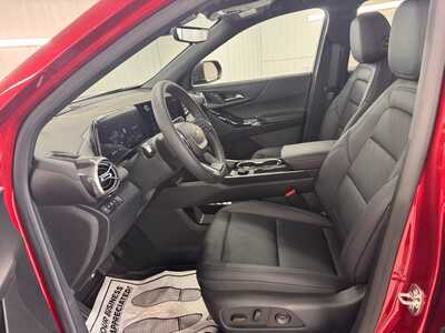 2027 Chevrolet Equinox, $37794.0. Photo 10