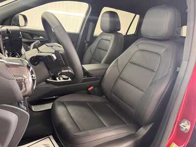 2027 Chevrolet Equinox, $37794.0. Photo 9