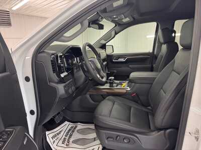 2026 Chevrolet 1500 Crew Cab, $56754.0. Photo 10