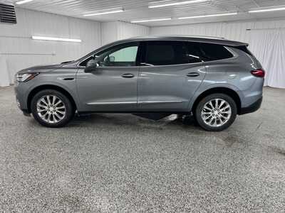 2018 Buick Enclave, $20159.0. Photo 2