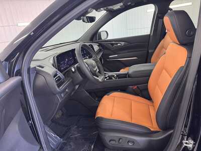 2027 Chevrolet Traverse, $54504.0. Photo 10