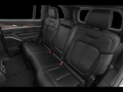 2027 Jeep Grand Cherokee, $49119.0. Photo 9