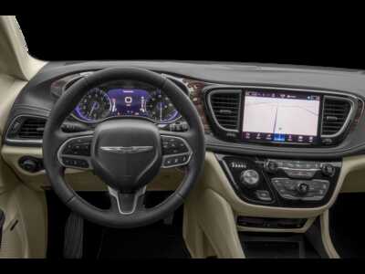 2026 Chrysler Pacifica, $49124.0. Photo 4