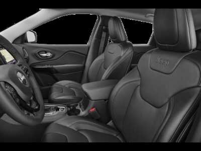 2023 Jeep Cherokee, $25159.0. Photo 6