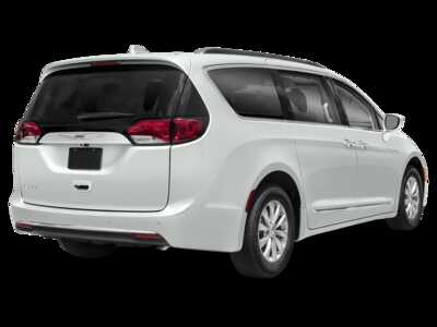 2020 Chrysler Pacifica, $21159.0. Photo 2