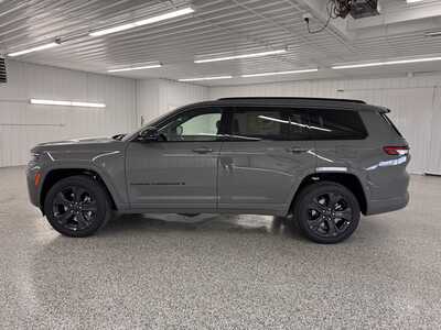 2027 Jeep Grand Cherokee L, $55979.0. Photo 2