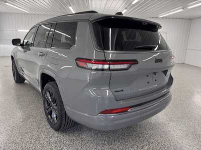 2027 Jeep Grand Cherokee L, $55979.0. Photo 3