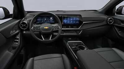 2027 Chevrolet Equinox, $37444.0. Photo 5