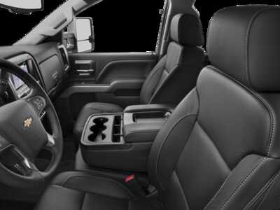 2018 Chevrolet 2500 Crew Cab, $35159.0. Photo 6