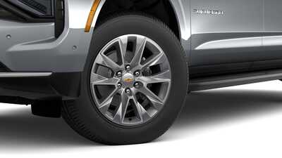 2027 Chevrolet Suburban, $85359.0. Photo 4