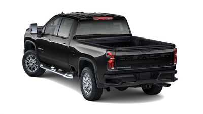 2026 Chevrolet 2500 Crew Cab, $69319.0. Photo 2