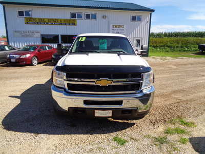 2013 Chevrolet 3500 Ext Cab, $19500. Photo 2