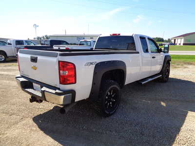 2013 Chevrolet 3500 Ext Cab, $16500. Photo 6