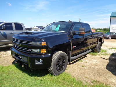 2018 Chevrolet 2500 Crew Cab, $47500. Photo 3