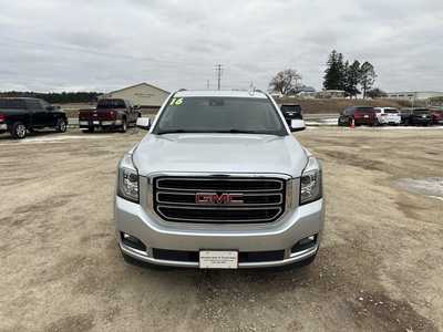 2016 GMC Yukon, $34900. Photo 2