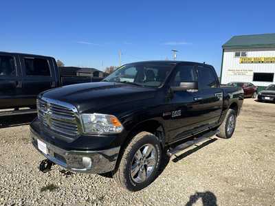 2018 RAM 1500 Crew Cab, $24500. Photo 3