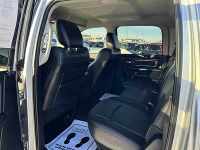 2018 RAM 2500 Crew Cab, $37500. Photo 9