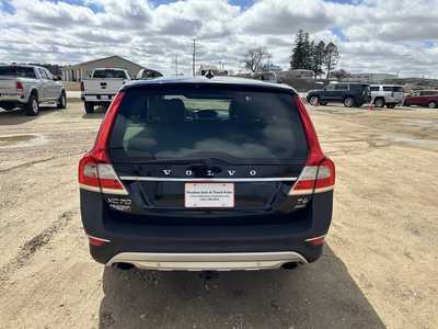 2015 Volvo XC70, $12995. Photo 5