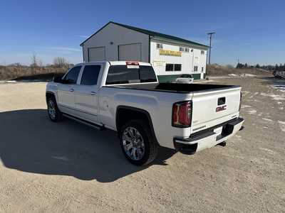 2017 GMC 1500 Crew Cab, $28500. Photo 5