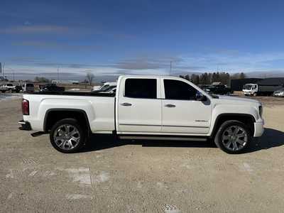 2017 GMC 1500 Crew Cab, $28500. Photo 8