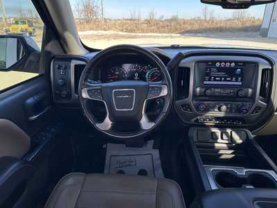2017 GMC 1500 Crew Cab, $28500. Photo 10