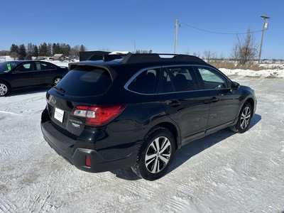 2018 Subaru Outback, $14500. Photo 7