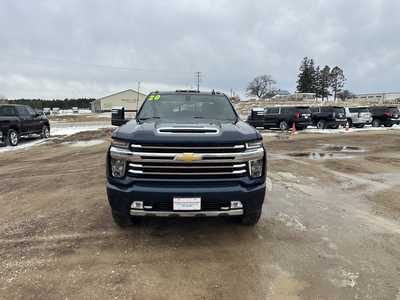 2020 Chevrolet 2500 Crew Cab, $36500. Photo 2