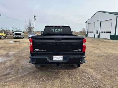 2022 Chevrolet 2500 Crew Cab, $52500. Photo 6