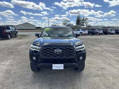 2020 Toyota Tacoma, $31500. Photo 2