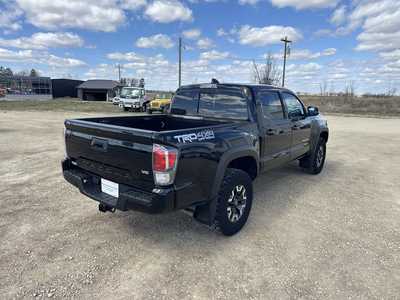 2020 Toyota Tacoma, $31500. Photo 7