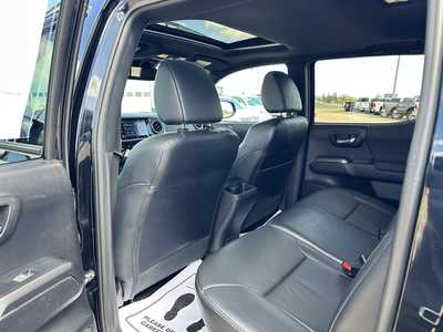 2020 Toyota Tacoma, $31500. Photo 10
