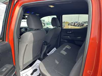 2018 Toyota Tacoma, $27950. Photo 11